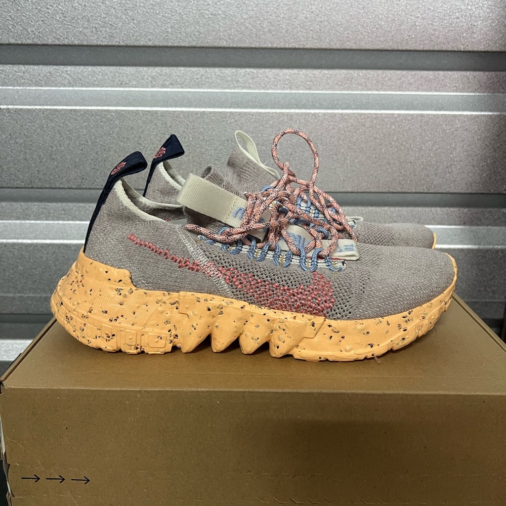 Nike Gray and Orange melon Sneakers space hippie 7.5